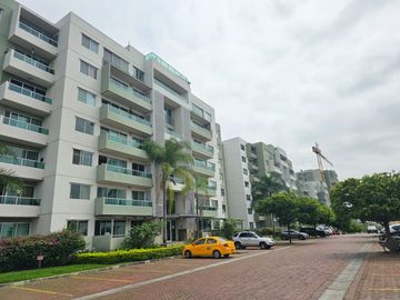 Venta de departamento con Vista Panorámica desde un cerro de 80 metros junto al Colegio San José frente a la urbanización Álamos Norte en Guayaquilegi
