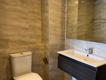 Condo for sale in the heart of Central Pattaya, Soi Bongkot, The Urban Attitude.