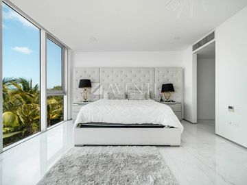 Departamento amueblado en venta, Torres Doradas, Cancún Quintana Roo.