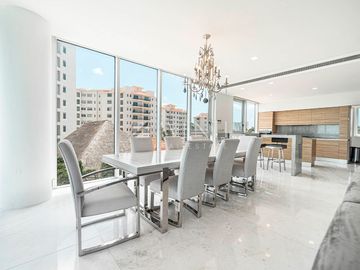 Departamento amueblado en venta, Torres Doradas, Cancún Quintana Roo.