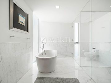 Departamento amueblado en venta, Torres Doradas, Cancún Quintana Roo.