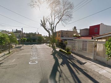 ¡¡Atención Inversionistas!! Venta de Casa en Remate Bancario, Col. Guadalajara, Jalisco.