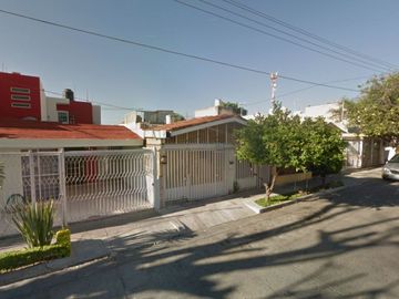 ¡¡Atención Inversionistas!! Venta de Casa en Remate Bancario, Col. Guadalajara, Jalisco.