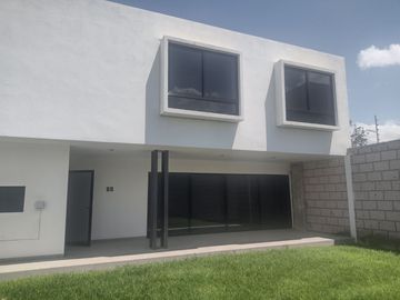 CASA EN VENTA, LA FLORIDA, SAN LUIS POTOSI, NUEVA, JARDIN, SEGURIDAD