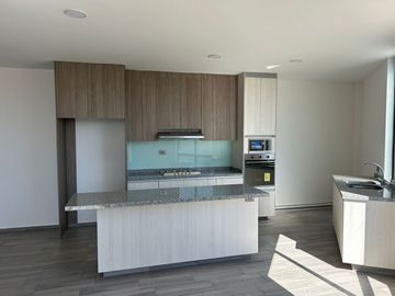 LINDA CASA EN VENTA EN  San Salvador Tizatlalli