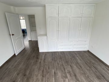 Ibarra - Hermosa casa en venta en Los Ceibos