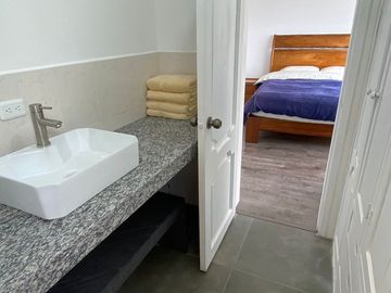 Ibarra - Hermosa casa en venta en Los Ceibos