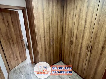 Casa independiente en venta, Precio de Oportunidad Sector Ricaurte C1277