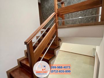 Casa independiente en venta, Precio de Oportunidad Sector Ricaurte C1277