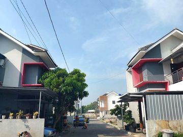 Rumah Industrial Lingkungan Perumahan dekat Jalan Parangtritis