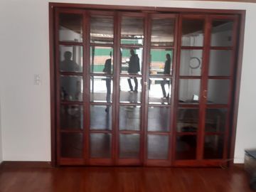SE VENDE EXCELENTE CASA CERCA ESCUELA MILITAR JOSE MARIA CORDOBA