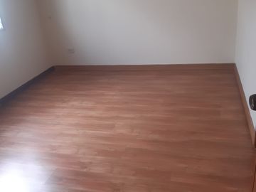 SE VENDE EXCELENTE CASA CERCA ESCUELA MILITAR JOSE MARIA CORDOBA