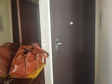 SE VENDE EXCELENTE CASA CERCA ESCUELA MILITAR JOSE MARIA CORDOBA