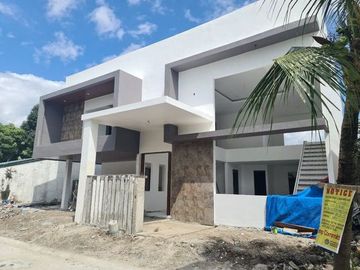 4BR Brand New House & Lot for Sale in BF Homes Parañaque
