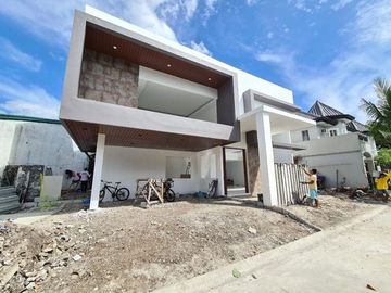 4BR Brand New House & Lot for Sale in BF Homes Parañaque