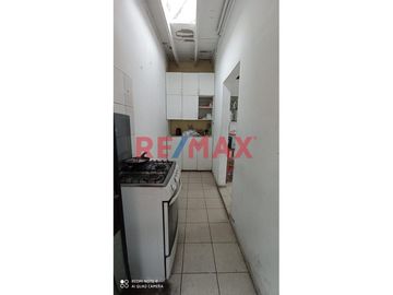 SE VENDE CASA EN ALTOS CERCA A REBAGLIATTI EN JESUS MARIA para remodelar