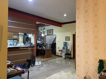 Dijual rumah siap huni di dalam komplek pesona khayangan depok