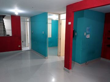 DE OCASIÓN EN VENTA CASA DE DOS PISOS!!