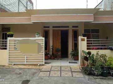 *Dijual rumah siap huni demak jaya bubutan Surabaya*