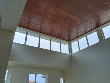 House for Sale at South Forbes Silang Cavite
