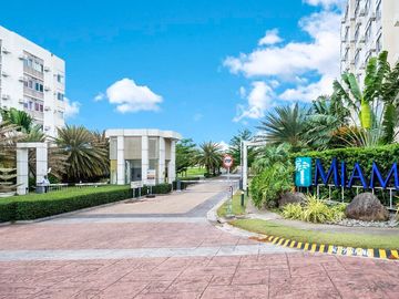 House for Sale at South Forbes Silang Cavite