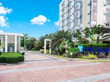 House for Sale at South Forbes Silang Cavite