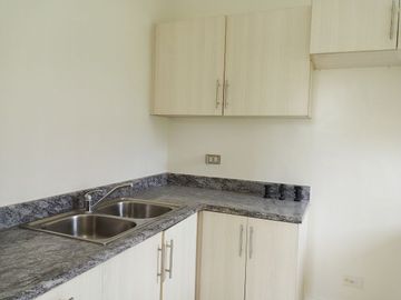House for Sale at South Forbes Silang Cavite