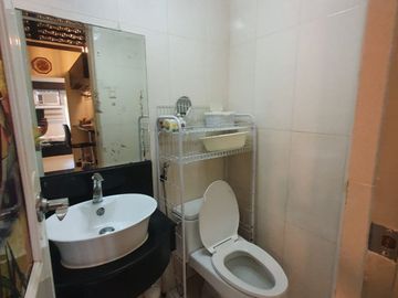 2-Bedroom Unit, Stamford Residences, Upper McKinley FOR SALE