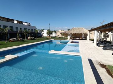 Casa  EN VENTA con alberca  TERRA VITA