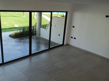 Casa  EN VENTA con alberca  TERRA VITA