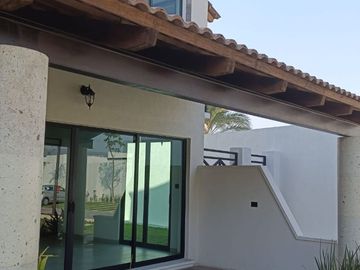 Casa  EN VENTA con alberca  TERRA VITA