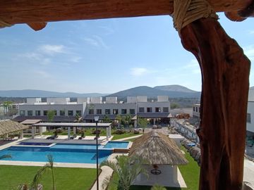 Casa  EN VENTA con alberca  TERRA VITA