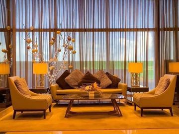 For Sale Studio Unit in Mandani Bay Suites Phase 1, Tower2