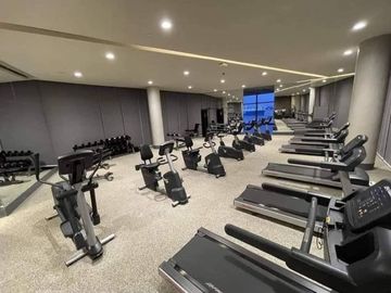 For Sale Studio Unit in Mandani Bay Suites Phase 1, Tower2