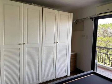 Royal Palm Residences 3-Bedroom w/ Parking Slot For Sale at Taguig City