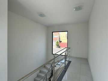 Estrena Espectacular Casa en Bellohorizonte. Burgos