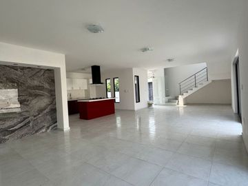 Estrena Espectacular Casa en Bellohorizonte. Burgos