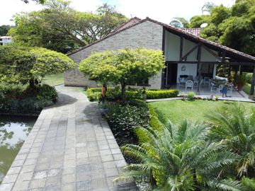 Venta hermosa casa campestre Lago Calima El Darien Valle del Cauca