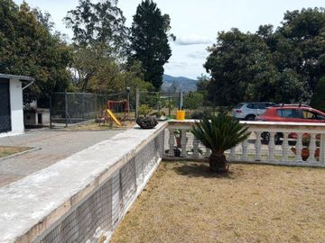 ESPECTACULAR QUINTA DE VENTA EN EL VALLE DE BELLO HORIZONTE ENTRE GUAYLLABAMBA Y EL QUINCHE
