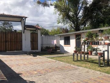 ESPECTACULAR QUINTA DE VENTA EN EL VALLE DE BELLO HORIZONTE ENTRE GUAYLLABAMBA Y EL QUINCHE