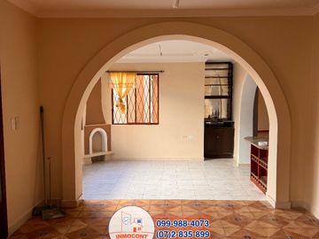 Propiedad esquinera de venta, Sector El Cebollar C1358