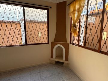 Propiedad esquinera de venta, Sector El Cebollar C1358
