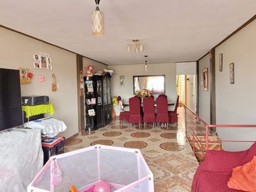 CASA COMERCIAL CARRETERA POMALCA EN CHICLAYO