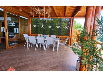 Casa Con Vista Al Mar De Venta En Manta Zona Sur