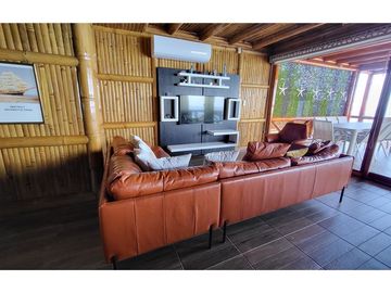 Casa Con Vista Al Mar De Venta En Manta Zona Sur