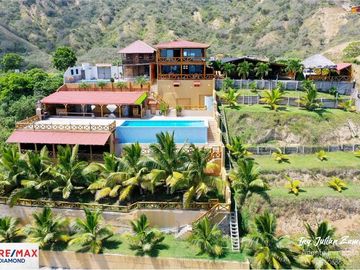 Casa Con Vista Al Mar De Venta En Manta Zona Sur