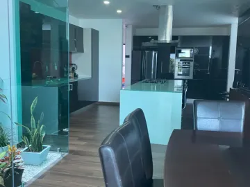 HERMOSA CASA EN VENTA EN GRANJAS BANTHI
