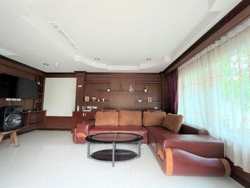 3 bedroom Holiday pool villa for sale and rent in Aonang, Krabi