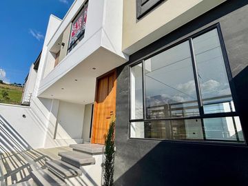 Casa de lujo en venta en Mirador del Valle