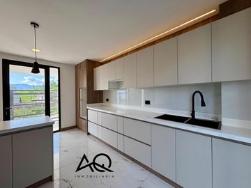 Casa de lujo en venta en Mirador del Valle